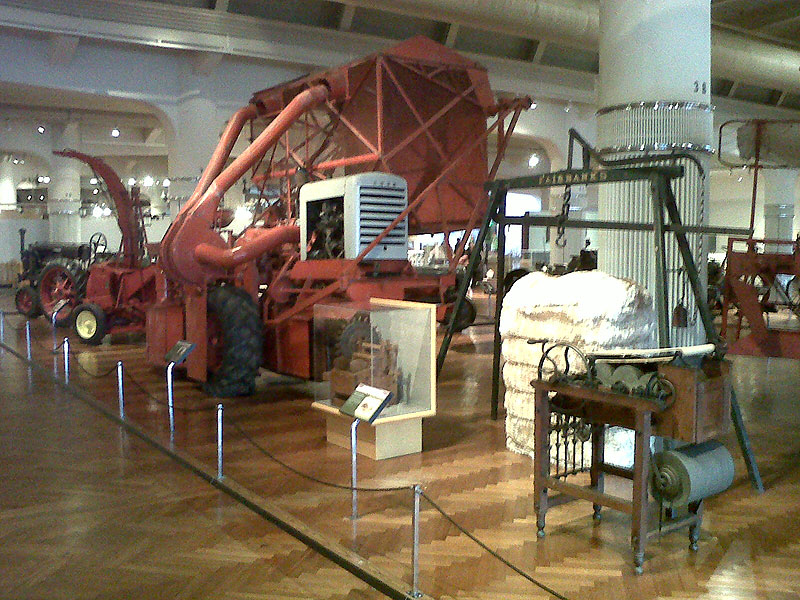 Henry Ford Museum - Cotton bailer